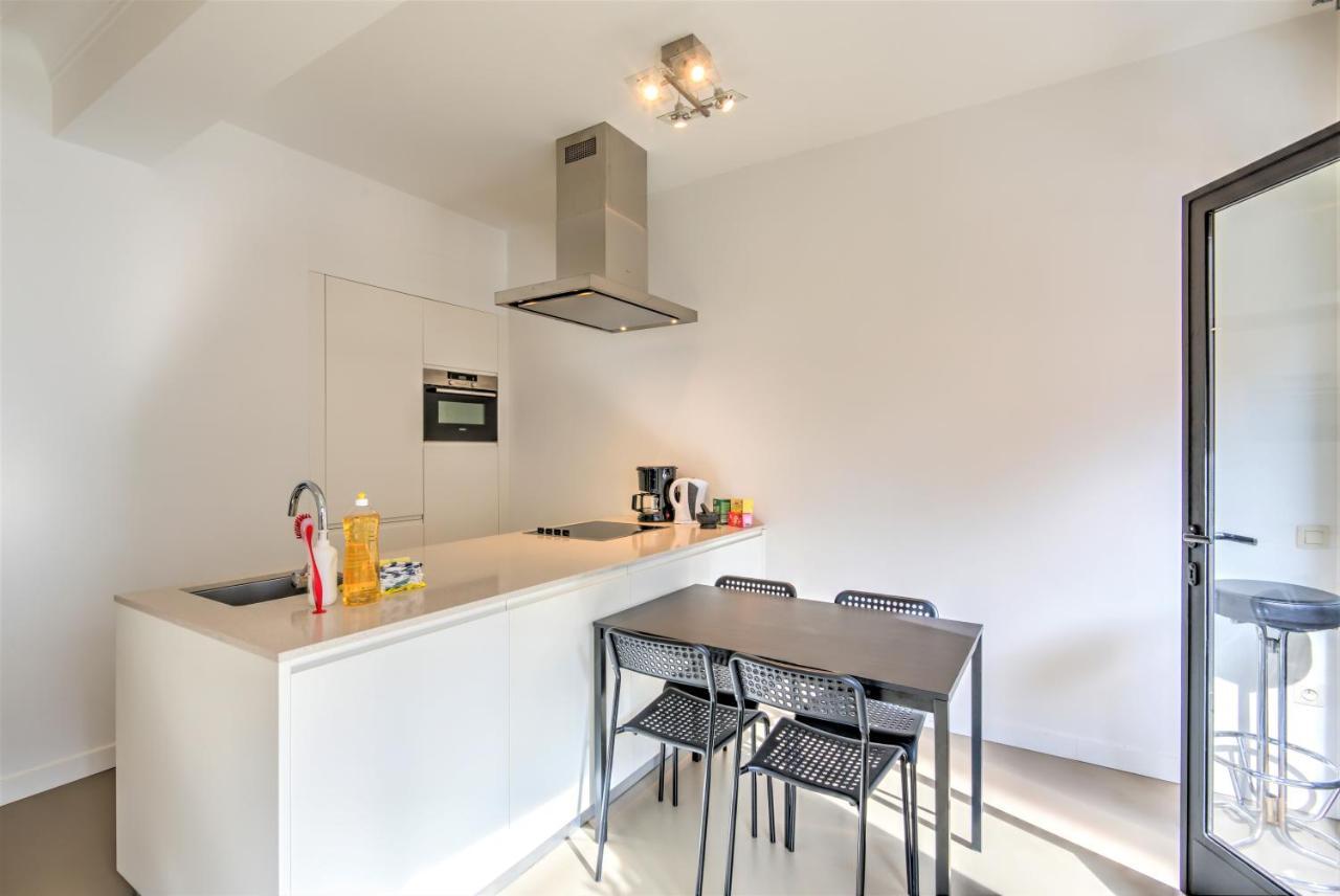 Spacious Apartments In The Heart Of アントウェルペン エクステリア 写真